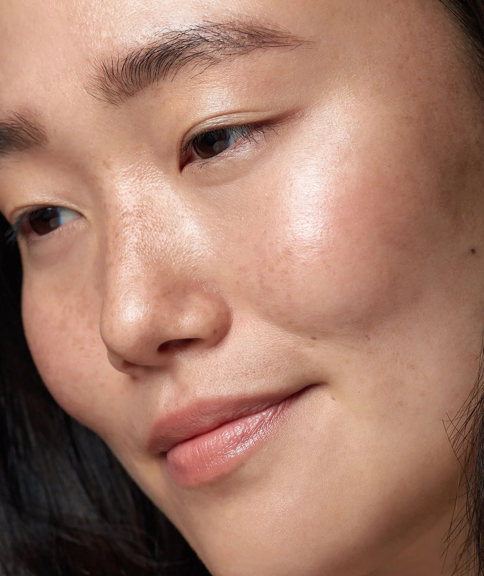 Skin barrier and balance of healthy skin